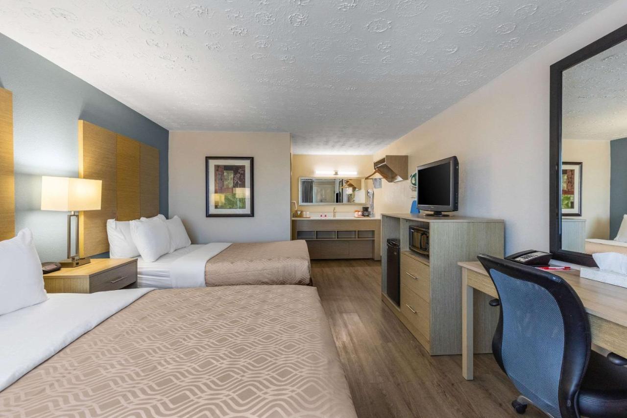 Econo Lodge Middlesboro Екстериор снимка