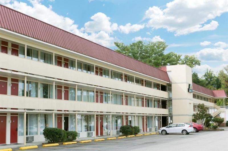Econo Lodge Middlesboro Екстериор снимка